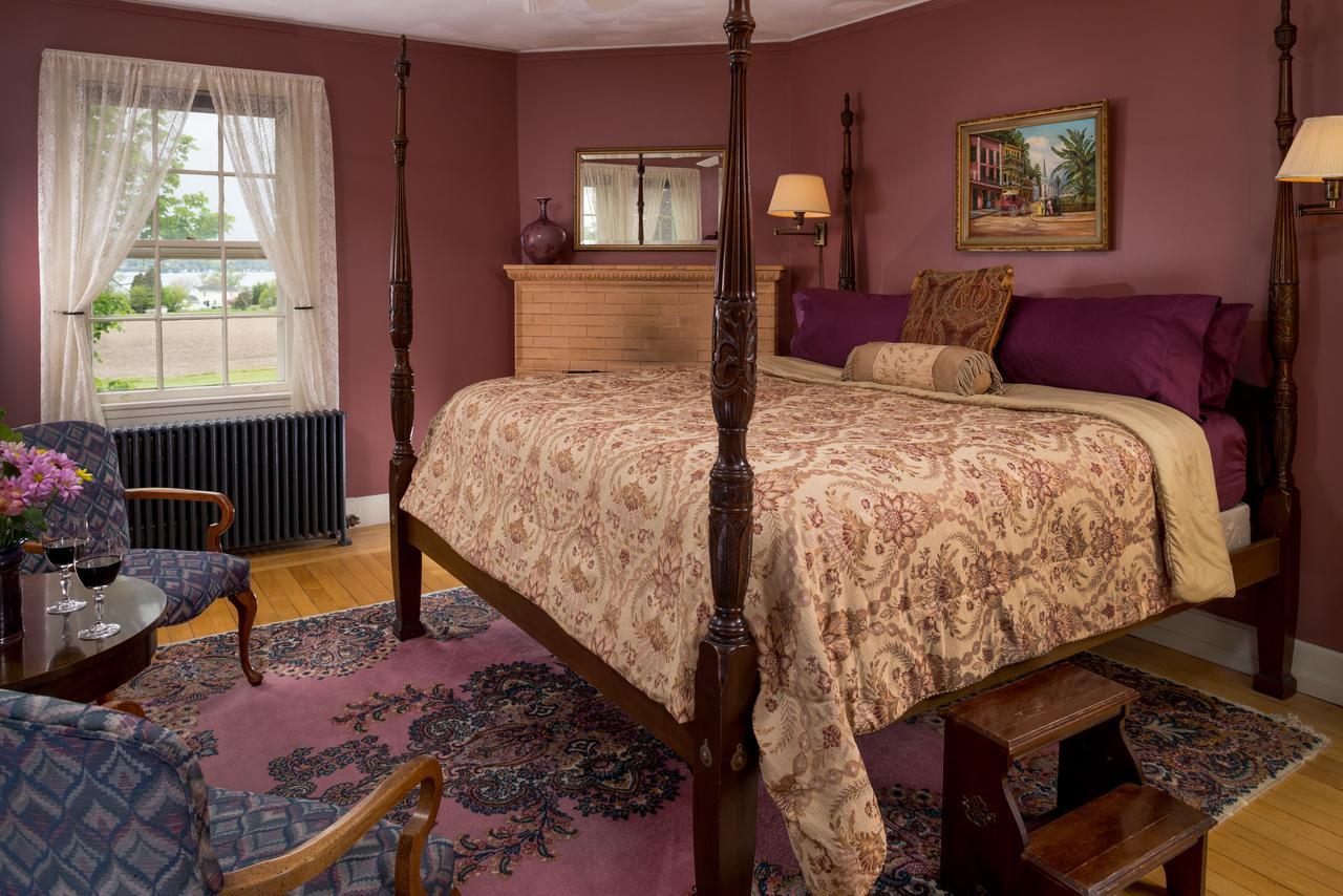 Yale Manor B&B & Yurt Glamping Buitenkant foto